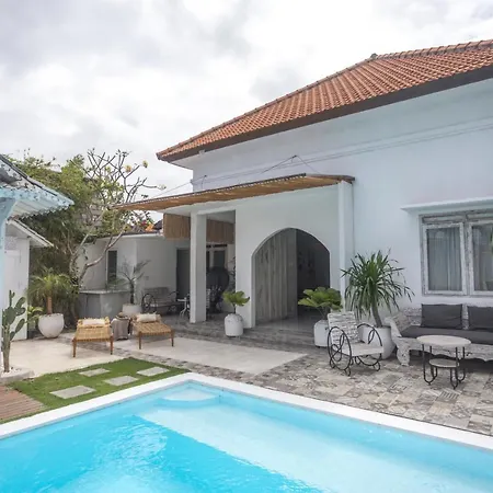 Gypsy Moon Bali-3