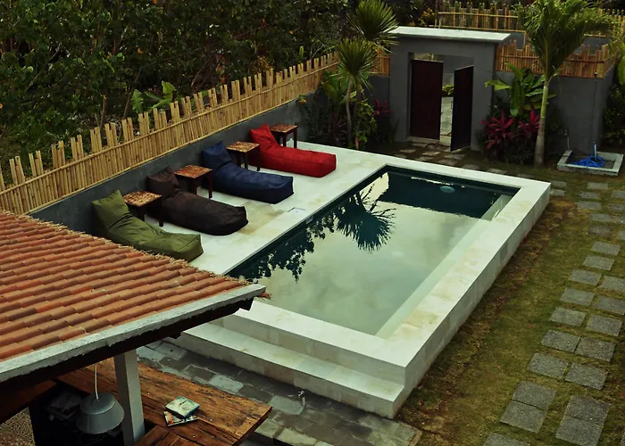 Lay Day Surf Hostel Canggu 